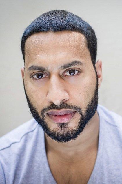 Ryan McKen - Actor Profile Photo
