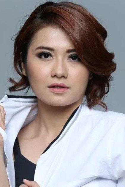 Isyariana Che Azm - Actor Profile Photo