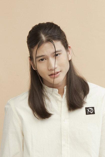 Gil Cuerva - Actor Profile Photo