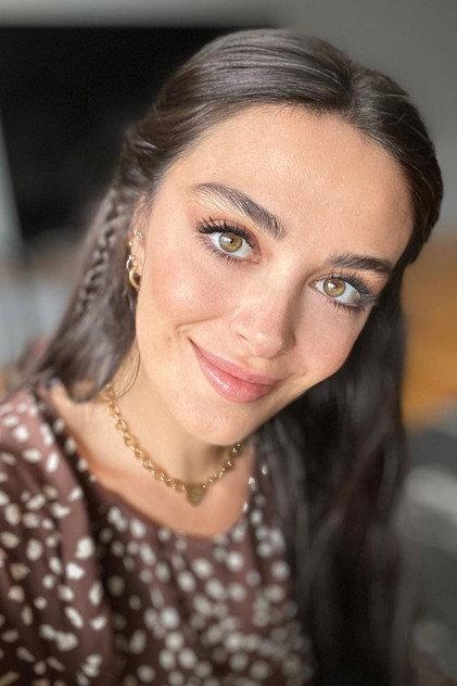 Yağmur Uzunoğlu - Actor Profile Photo