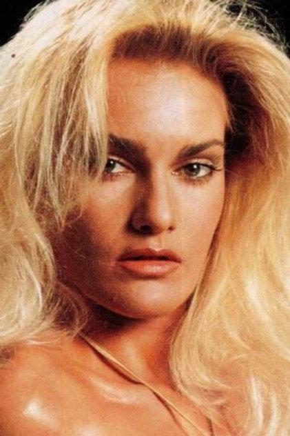 Sabrina Siani - Actor Profile Photo
