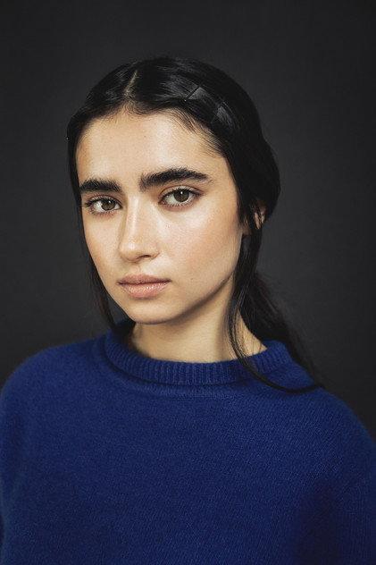 Sara Montpetit - Actor Profile Photo