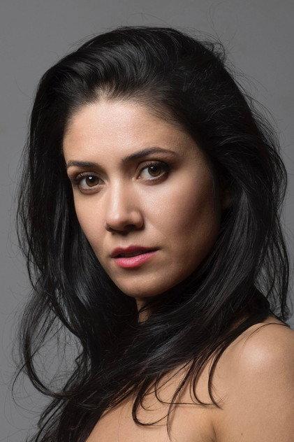 Lili Sucheva - Actor Profile Photo