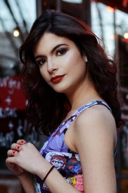 Sara Cobo - Actor Profile Photo