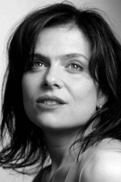 Sophie Linfield - Actor Profile Photo
