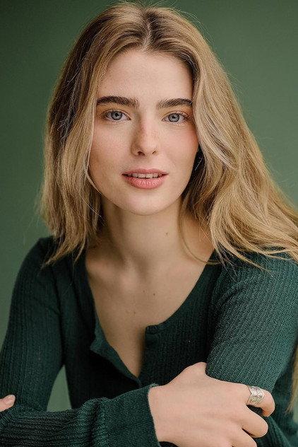 Flo Thompstone - Actor Profile Photo