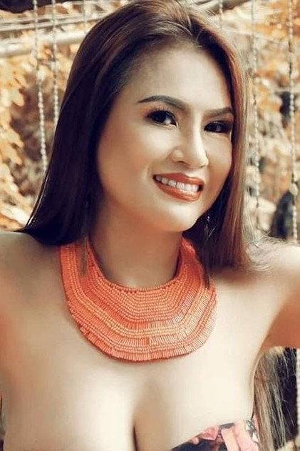 Keanna Reeves - Actor Profile Photo