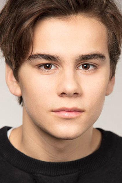 Thomas Dufour - Actor Profile Photo
