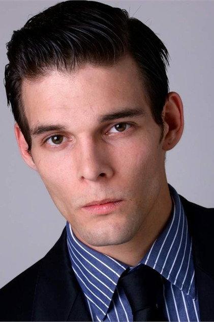 Elliot Wrightson - Actor Profile Photo