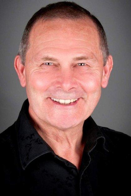 Stephen Gledhill - Actor Profile Photo