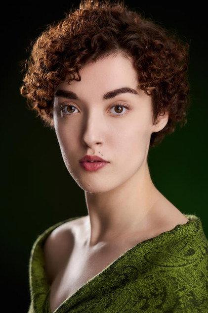 Anna Fraser - Actor Profile Photo