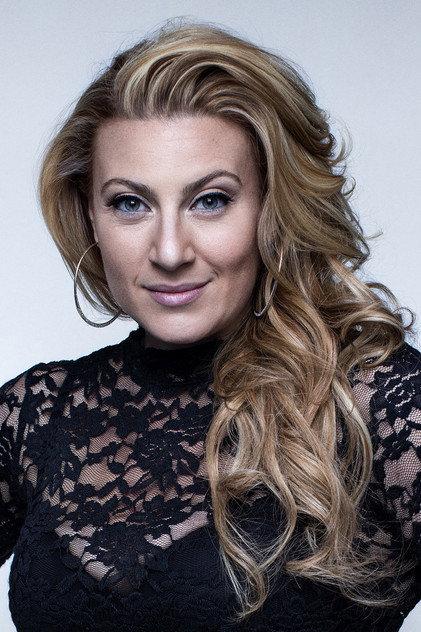 Sarah Dawn Finer - Actor Profile Photo