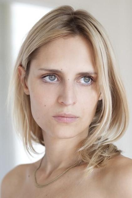 Sabrina Seyvecou - Actor Profile Photo