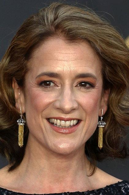 Raquel Cassidy - Actor Profile Photo
