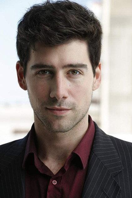 Paris Arrowsmith - Actor Profile Photo