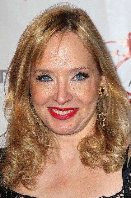 Holly Fulger - Actor Profile Photo