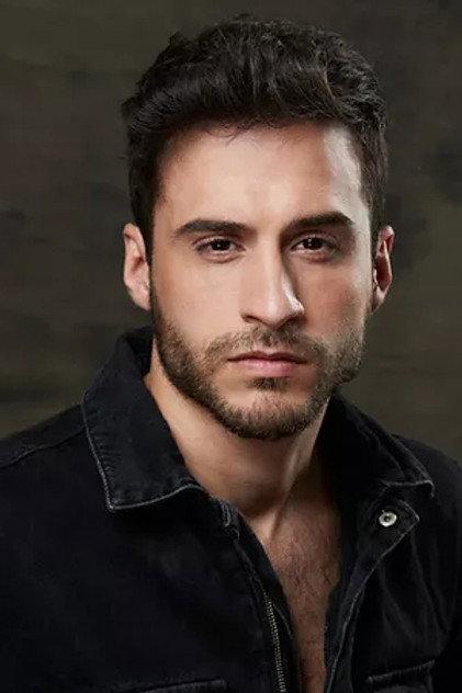 Adrián Barriopedro - Actor Profile Photo