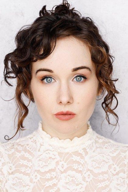 Anna Chazelle - Actor Profile Photo