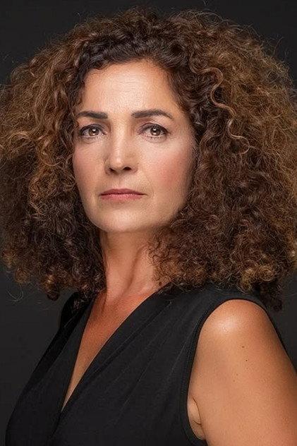 Mihriban Er - Actor Profile Photo