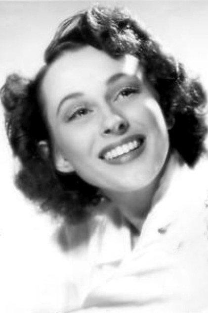 Edna Skinner - Actor Profile Photo