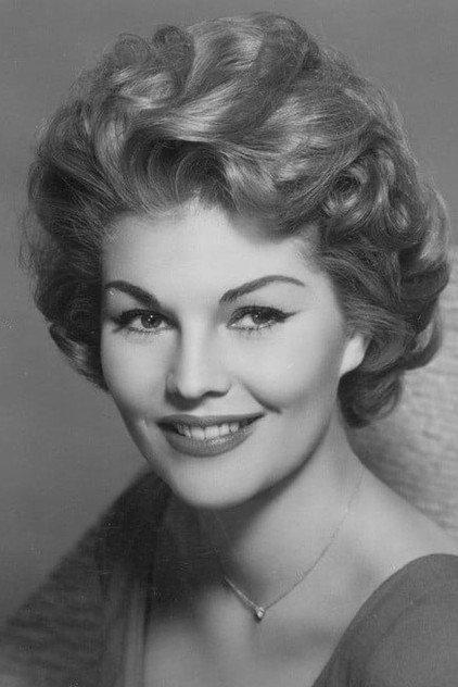 Claire Kelly - Actor Profile Photo