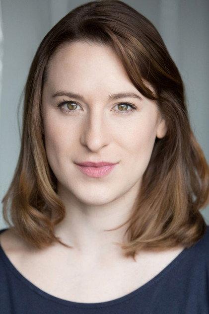 Sarah Daykin - Actor Profile Photo