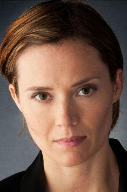 Aurélie Meriel - Actor Profile Photo