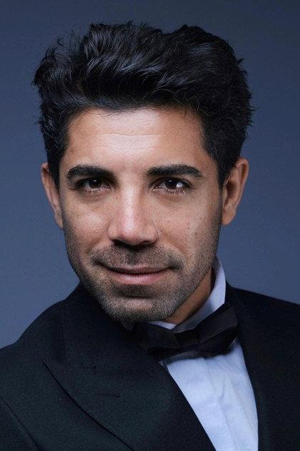 Erdal Ayna - Actor Profile Photo