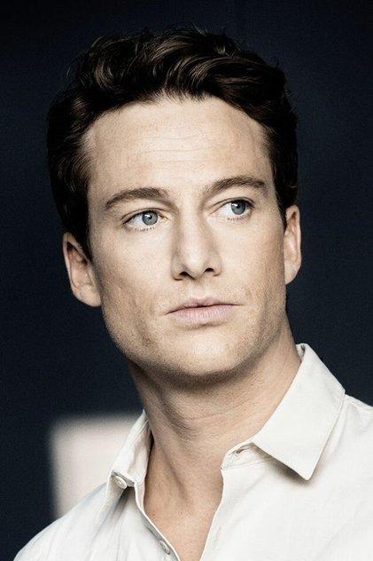 Alexander Fehling - Actor Profile Photo