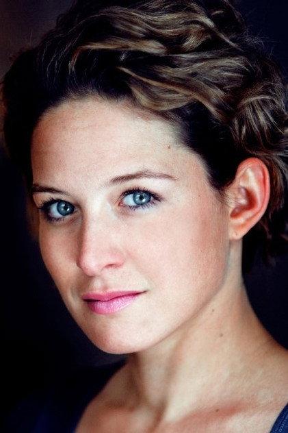 Gloria Nefzger - Actor Profile Photo