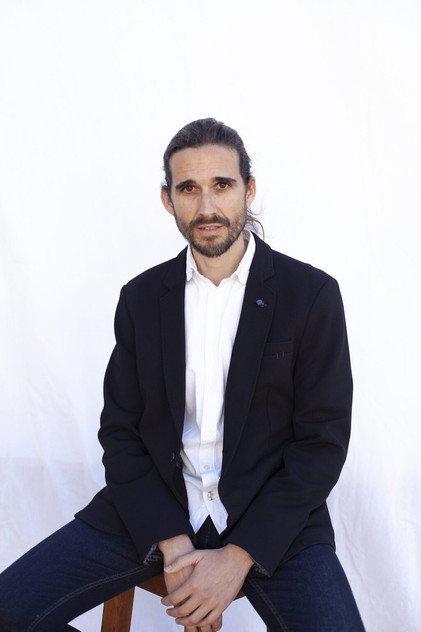 Gustavo León - Actor Profile Photo
