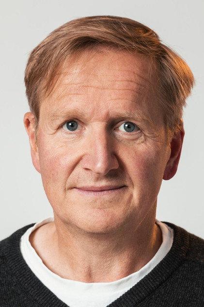 Matthew Cottle - Actor Profile Photo