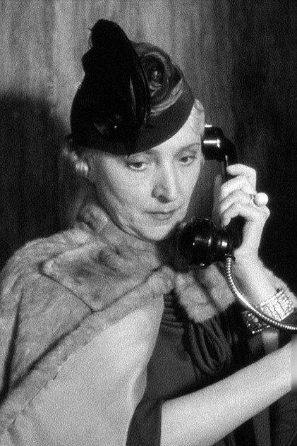 Betty Daussmond - Actor Profile Photo