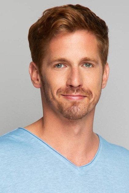 Béla Dóra - Actor Profile Photo