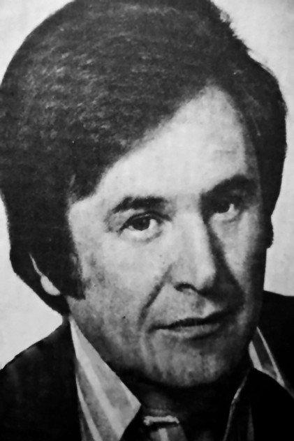 Giorgos Tzavellas - Actor Profile Photo