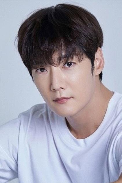 Choi Jin-hyuk - Actor Profile Photo