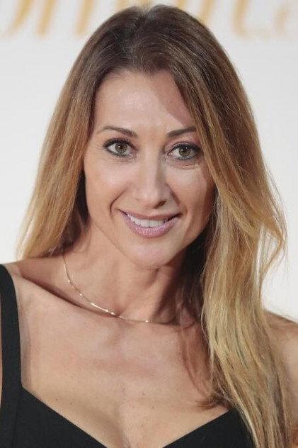 Mónica Pont - Actor Profile Photo