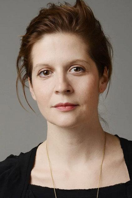 Sonja Heiss - Actor Profile Photo