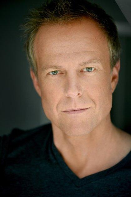 Nick Boraine - Actor Profile Photo