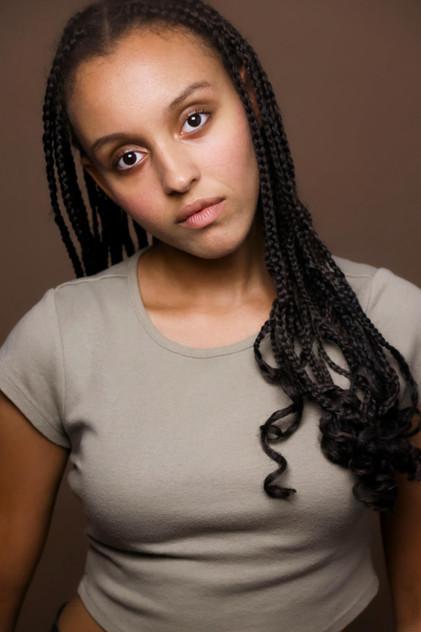 Julia Weston - Actor Profile Photo