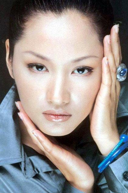 Qu Ying - Actor Profile Photo