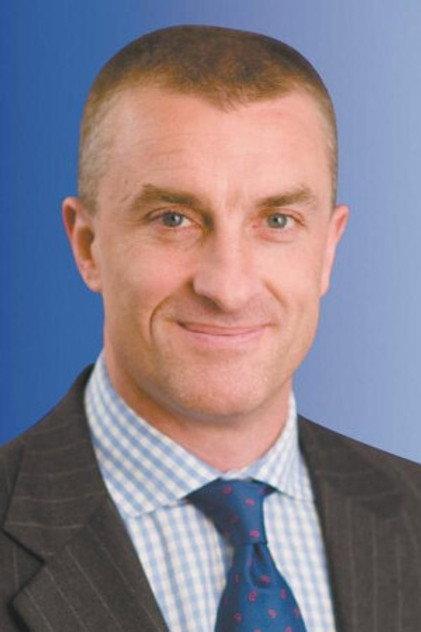 Tom Elliott - Actor Profile Photo