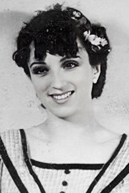 Elsa Martínez - Actor Profile Photo