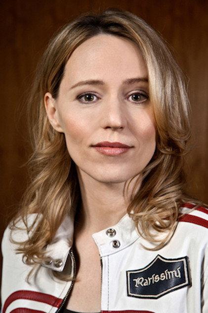 Julia Beerhold - Actor Profile Photo