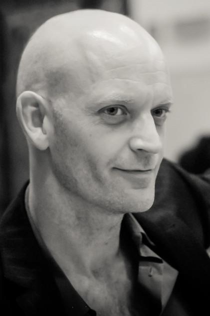 Robert Nacken - Actor Profile Photo
