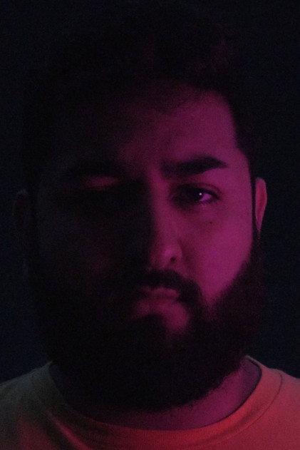 Victor Flores - Actor Profile Photo