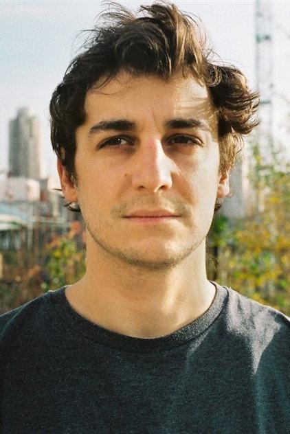Grégoire Isvarine - Actor Profile Photo