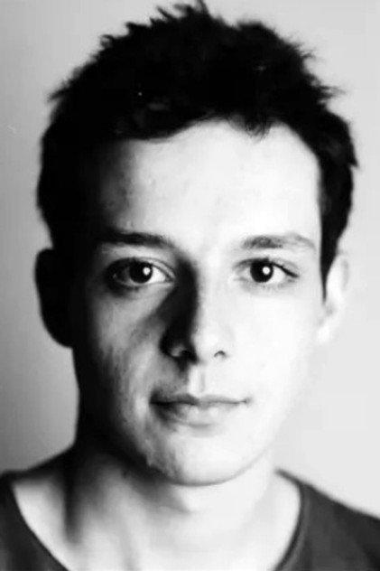 Léon Orlandi - Actor Profile Photo