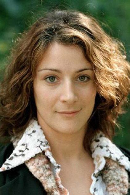 Rebecka Teper - Actor Profile Photo