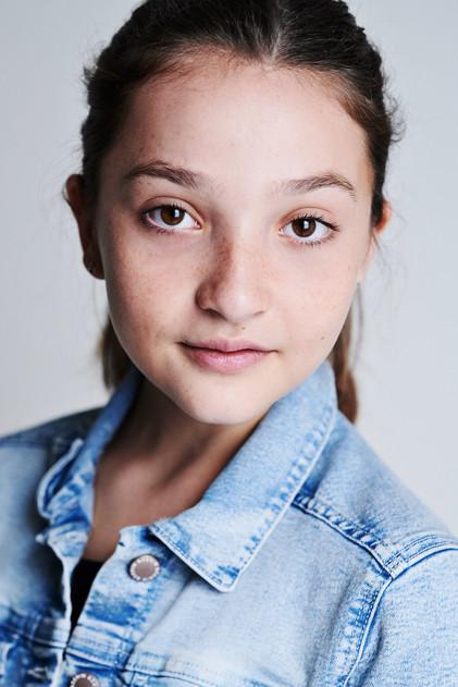 Anya McKenna-Bruce - Actor Profile Photo